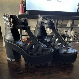 Black Platform Sandals